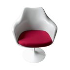 Knoll International Knoll Saarinen Tulip Armchair Wit thumbnail 2