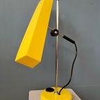 Gele Vintage Fluorescent Bureaulamp thumbnail 7