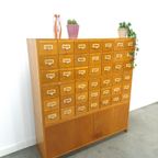 Oude Houten Ladekast Met Uitschuifbare Planken Vintage thumbnail 5