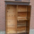 Antieke Kledingkast Oud Grenen Met Kuif thumbnail 9