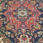 Vintage Vloerkleed Met Voornamelijk Rood En Donkerblauw Met Patronen 236x170cm thumbnail 6