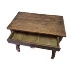 Frans Notenhouten Tafel Met Lade, Circa 1770 thumbnail 6