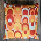 Retro Kussenhoes Oranje Figuren thumbnail 2