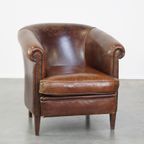 Mooie Statige Engelse Stijl Schapenleren Clubfauteuil Met Een Luxe Afwerking thumbnail 2