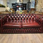 Engelse Chesterfield 3 Zits Bank Antiek Rood Leer thumbnail 4