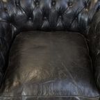 Zwarte Ruime Rundleren Chesterfield Fauteuil thumbnail 7