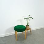 Houten Kruk Met Groen Kussen Vintage thumbnail 3