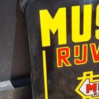 Emaille Bord Van Mustang Rijwielen Van Gebr. De Geeter Assen thumbnail 5