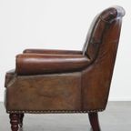 Klassieke En Comfortabele Generfde Cognac Kleurige Rundleren Chesterfield Fauteuil/ Armchair thumbnail 12