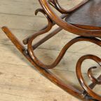 Thonet Schommelstoel, Circa 1920 thumbnail 9