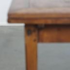 Functionele En Mooie Engelse Antieke Uitschuifbare Eettafel Van Iepen En Kersenhout thumbnail 9