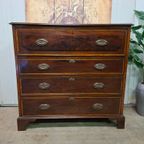 Antieke Engelse Ladenkast, Commode, Achter De Bovenste Lade Zit Een Schrijfgedeelte Ca. 1860 Afm. 120x49 En 115cm Hoog. thumbnail 2