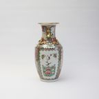 Chinese Rose Medallion Canton Export Porcelain Vase, Early 20Th thumbnail 8