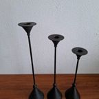 3 Hoge Vintage Kandelaars In Memphis Milano Stijl Gebruineerd Messing thumbnail 12