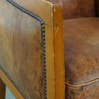 Statige, Luxe Schapenleren Art Deco Design Armchair Gecombineerd Met Hout thumbnail 11