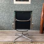 Vitra Ea 115 Leather Armchair By Eames, Ca90S thumbnail 15