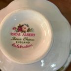 Royal Albert "Celebration" Duo thumbnail 4