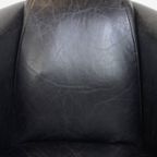 Zwarte Rundleren Aviator Fauteuil Met Een Strak Design En Een Leuke Vormgeving thumbnail 5