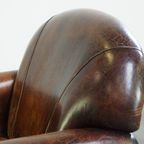 Karaktervolle Fauteuil Gemaakt Van Schapenleer Met Een Geweldig Patina En Goed Zitcomfort thumbnail 12