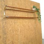 Goudkleurige Wandplank Wandrek Uit Zweden Met Teakhout Nr.5 thumbnail 9