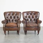 Set Van 2 Prachtige, Unieke En Comfortabele Bruin Generfde Rundleren Chesterfield Fauteuils thumbnail 10