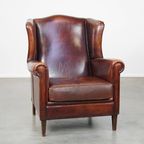 Comfortabele Engelse Stijl Schapenleren Oorfauteuil In Een Prachtige Diepe Cognac Kleur thumbnail 2