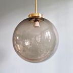 Grande Suspension En Laiton Et Verre Fumé Bullé, 1970 thumbnail 2