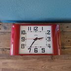 Retro The Metro Newgate Wandklok, Rood thumbnail 15