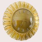 Mid-century Richter Quartz Wandklok Sunburst Goud Messing 1950’s thumbnail 4