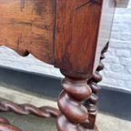 Stoere Antiek Eiken Sidetable Met Grenen Blad, Getorste Poten / 153 Cm Lang thumbnail 5