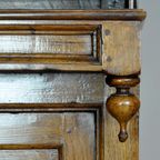 Eiken Tridard Kast, Circa 1710 thumbnail 13