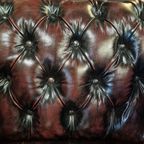 Chesterfield Medburn Fauteuil - Antiek Rood Met Knopenzit thumbnail 8