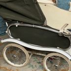 Vintage Kinderwagen Van Het Britse Merk Silver Cross. thumbnail 4