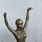 Art Nouveau Bronzen Beeld. Gesigneerd D. Chiparus. thumbnail 3