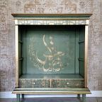 Vintage Look Kast In Groen En Goud thumbnail 2