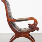 Sierlijke En Karaktervolle Groene Vintage Rundleren Engelse Chesterfield Fauteuil thumbnail 13