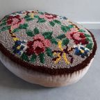 Vintage Poef Smyrna Wollen Poef Met Rozen Poefje Voetenbank thumbnail 2