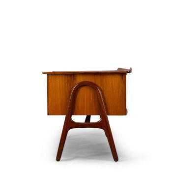Deens Design Palissander Desk By Svend Age Madsen Gemaakt Door Hp Hansen, 1960S
