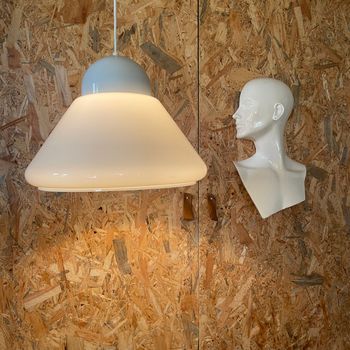 Nederlands Dutch Design Hala Zeist Hanglamp / Plafondlamp, Wit Kunststof Met Metaal Midcentury Mo