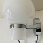 Space Age Wandlamp Met Glazen Bol Van Glashutte Limburg thumbnail 4