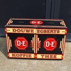 Winkelblik Douwe Egberts Met Twee Scharnierende Deurtjes😍 thumbnail 7