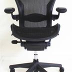 Gebruikte Herman Miller Aeron Graphite Type B Lumbar Support Bureaustoel thumbnail 2