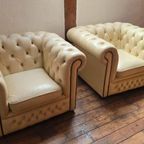 Set Van 2 Leren Fauteuils Chesterfield Stijl thumbnail 7