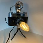 Retro Cameralamp Met Flits En Statief thumbnail 2