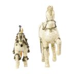 Koppel Decoratieve Houten Paarden Bedekt Met Been Mozaïek Verzilverd thumbnail 5
