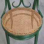 Leuke Groene Sierlijke Vintage Bistro Stoel Met Een Gematte Rieten Zitting thumbnail 7