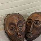 Set Van 2 Vintage/antieke Tchokwe Houten Maskers thumbnail 10