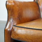 Subtiele Cognac-Kleurige Schapenleren Armchair Met Een Leuke Vormgeving thumbnail 12