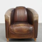 Unieke En Tijdloze, Exclusieve Rundleren Delta Chesterfield Aviator Fauteuil Met Een Mooie Kleure thumbnail 2