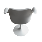 Knoll International Knoll Saarinen Tulip Armchair Wit thumbnail 6